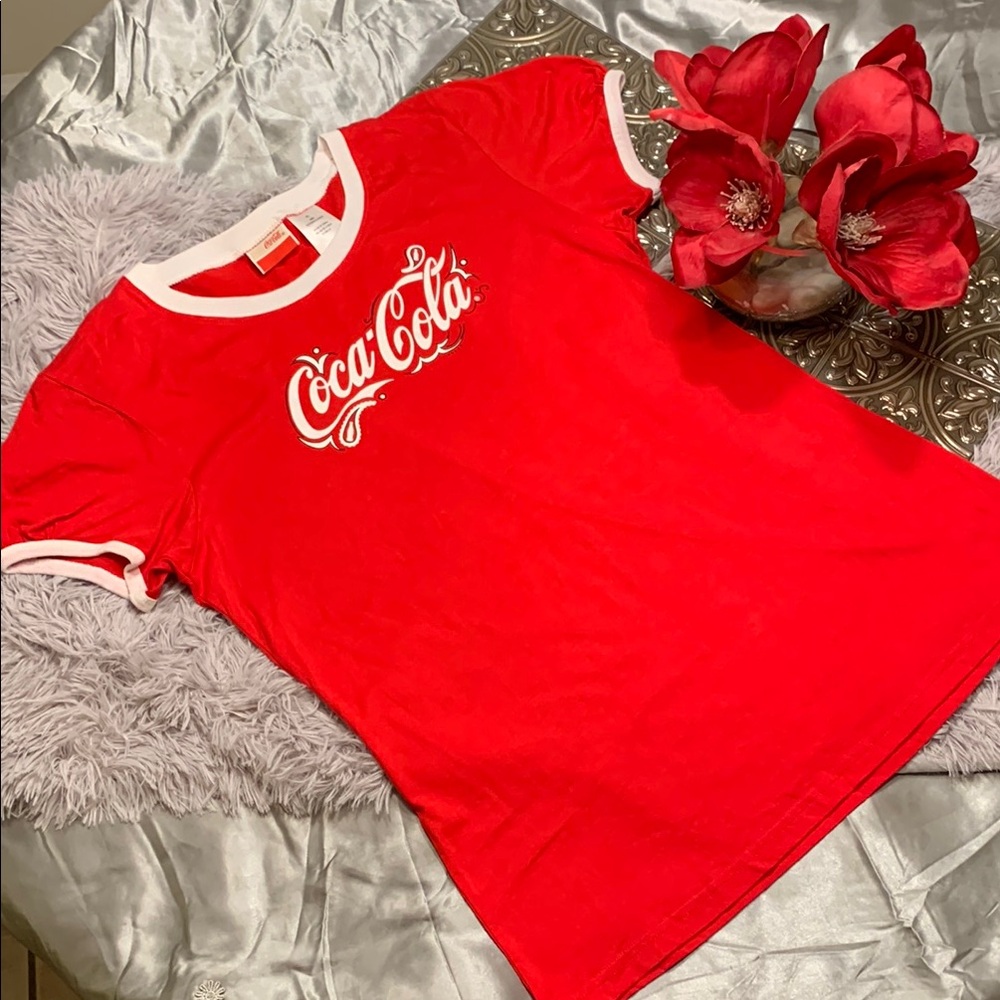 🌹VINTAGE Coca Cola • NWOT RED and White Short Sleeve Tee Shirt